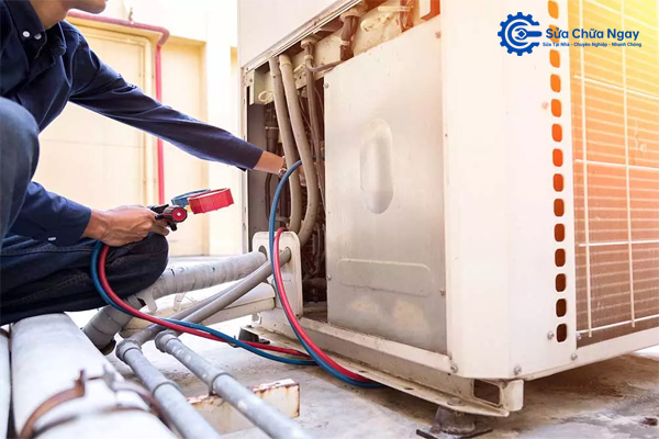 Đội ngũ kỹ thuật viên sửa điều hòa tại Thanh Xuân