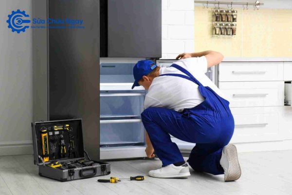 Quy trình triển khai dịch vụ sửa tủ lạnh tại Long Biên