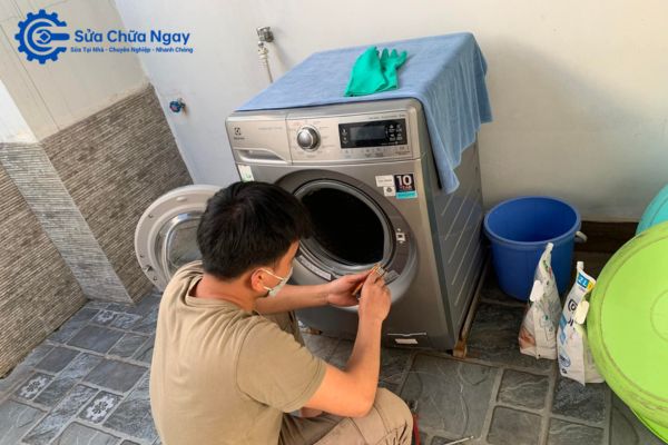 Dịch vụ sửa máy giặt tại Hoàn Kiếm với tất cả các lỗi