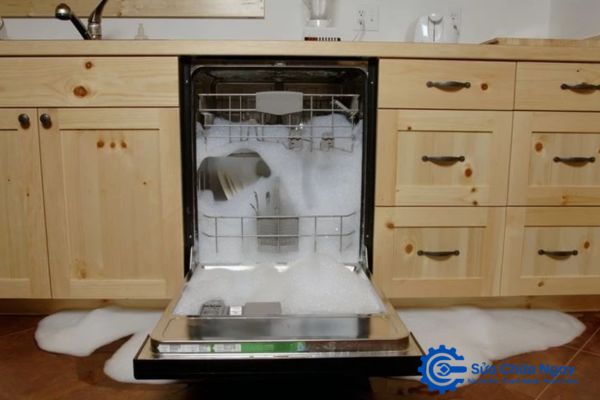 Máy rửa bát xuất hiện quá nhiều bọt