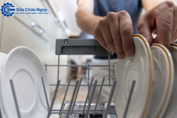 Nhận sửa máy rửa bát tại Cầu Giấy với nhiều lỗi thường gặp