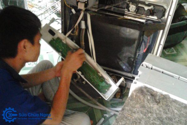 Quy trình sửa chữa máy rửa bát tại Bắc Từ Liêm