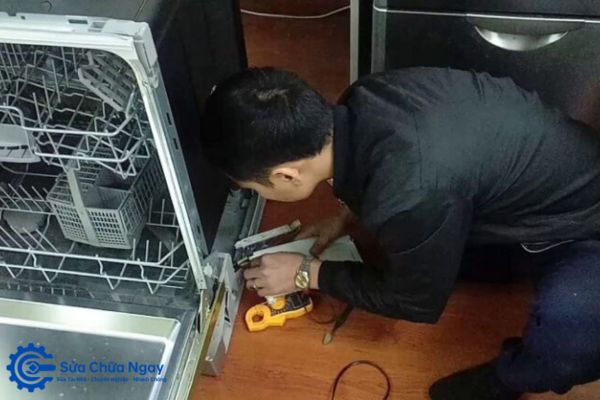Quy trình sửa máy rửa bát tại quận Cầu Giấy